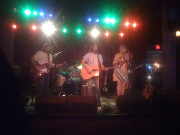 Rich Malloy performing